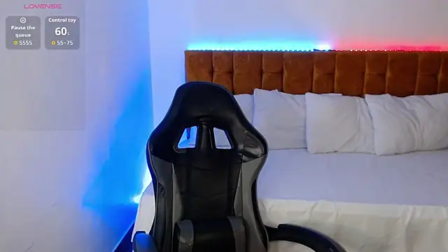 alexiaaross online show from November 2025 11:59:02 PM