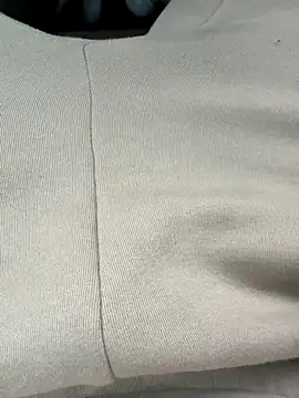 bigbeast19393 online show from November 2025 08:24:02 PM