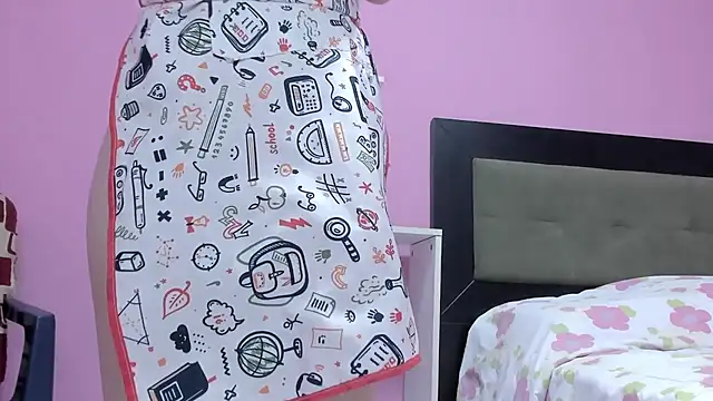 Snapshot of LolaBoobs chatting on January 2025 08:01:01 AM LolaBoobs online show from January 2025 08:01:01 AM