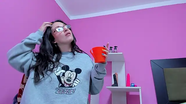 Snapshot of LolaBoobs chatting on March 2025 07:53:01 AM LolaBoobs online show from March 2025 07:53:01 AM