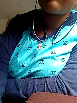 ruhi2003 online show from January 2025 09:13:02 AM