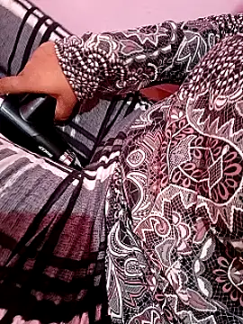 ruhi2003 online show from January 2025 07:25:02 AM