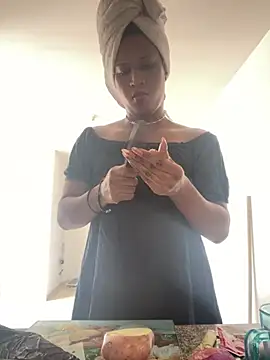 Snapshot of zahrivk1 chatting on March 2025 08:19:02 PM zahrivk1 online show from March 2025 08:19:02 PM