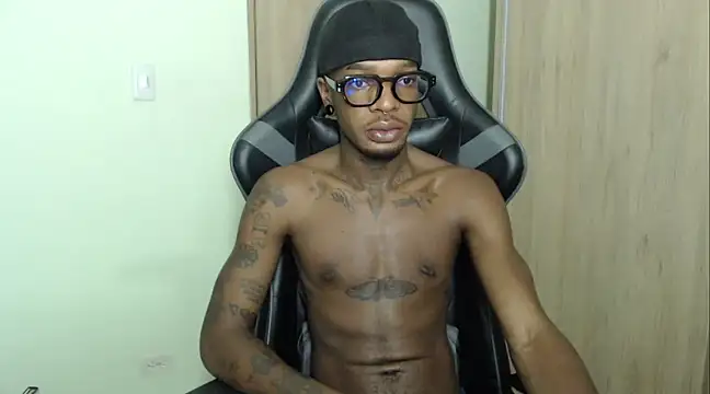 Snapshot of asaapr chatting on December 2024 06:22:02 AM asaapr online show from December 2024 06:22:02 AM