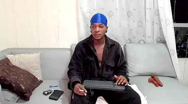 Snapshot of asaapr chatting on January 2025 05:05:02 AM asaapr online show from January 2025 05:05:02 AM