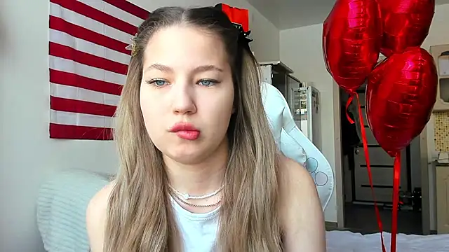 Snapshot of StefaTaylor chatting on February 2025 09:35:01 AM StefaTaylor online show from February 2025 09:35:01 AM