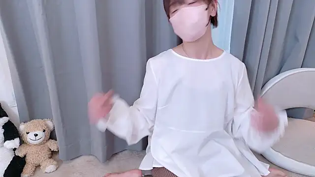 Snapshot of Risa_06 chatting on December 2025 06:09:01 AM Risa 06 online show from December 2025 06:09:01 AM