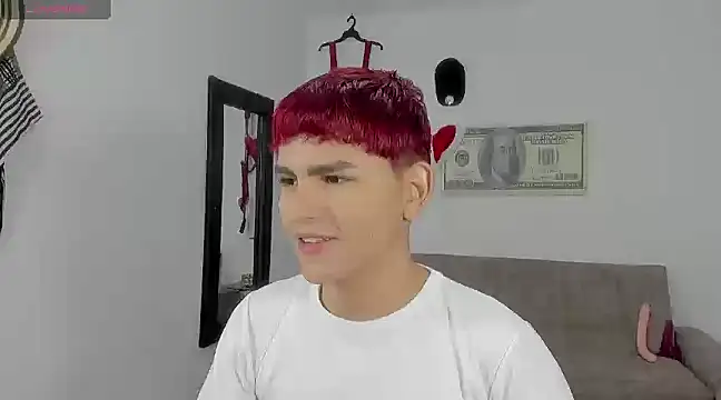 Snapshot of Lyam_ap chatting on December 2024 07:49:02 AM Lyam ap online show from December 2024 07:49:02 AM