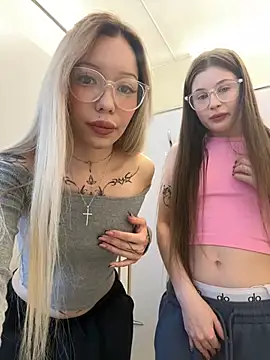 Snapshot of babydolll chatting on February 2026 01:20:02 PM babydolll online show from February 2026 01:20:02 PM