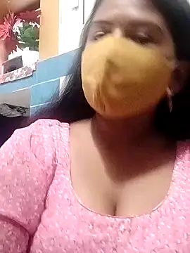 Snapshot of Dr_Chhaya chatting on September 2025 06:35:01 AM Dr Chhaya online show from September 2025 06:35:01 AM