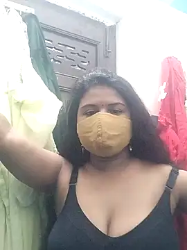 Snapshot of Dr_Chhaya chatting on October 2025 06:04:02 AM Dr Chhaya online show from October 2025 06:04:02 AM