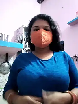 Snapshot of Dr_Chhaya chatting on January 2026 02:03:01 AM Dr Chhaya online show from January 2026 02:03:01 AM