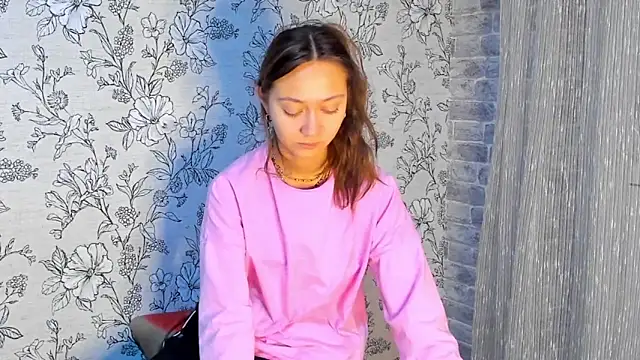 EllaSky xoxo online show from November 2025 06:15:01 PM