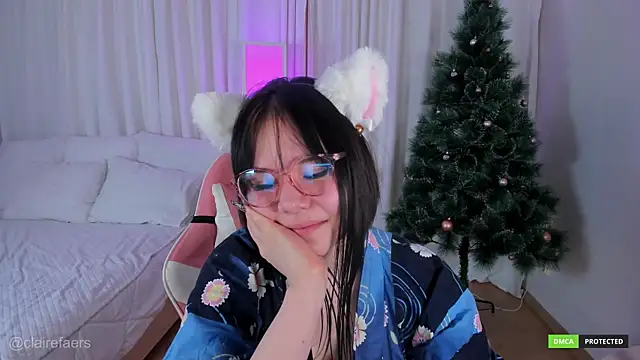 Snapshot of ClaireFaers_ chatting on December 2024 12:45:02 PM ClaireFaers  online show from December 2024 12:45:02 PM