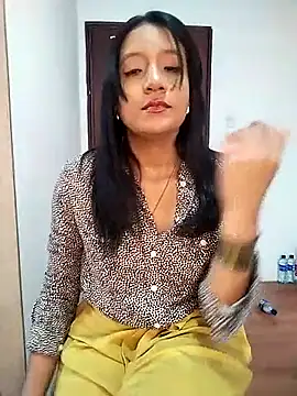 Snapshot of cami_victoria chatting on September 2025 01:16:02 PM cami victoria online show from September 2025 01:16:02 PM