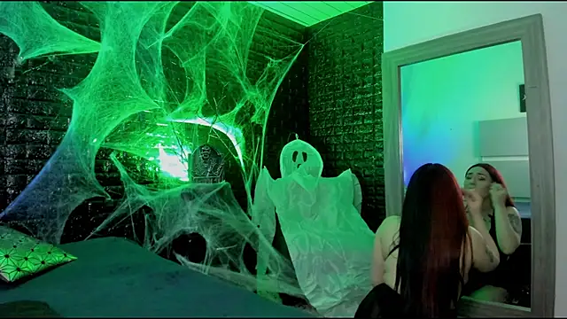 Snapshot of Calliope_dark chatting on October 2025 01:18:02 PM Calliope dark online show from October 2025 01:18:02 PM