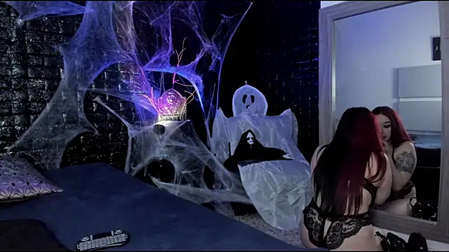 Snapshot of Calliope_dark chatting on October 2025 01:47:02 PM Calliope dark online show from October 2025 01:47:02 PM