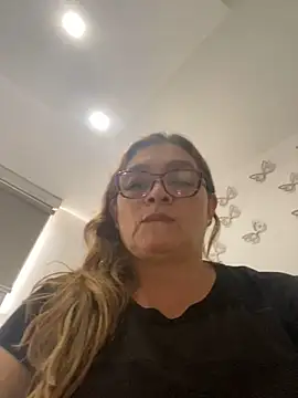 AntonellaAlondra4 online show from February 2025 07:16:01 PM