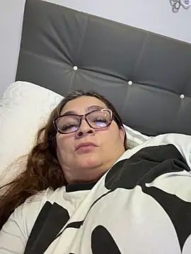 AntonellaAlondra4 online show from April 2026 03:31:01 AM