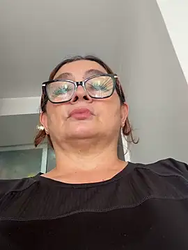 Snapshot of AntonellaAlondra4 chatting on June 2026 03:44:02 PM AntonellaAlondra4 online show from June 2026 03:44:02 PM