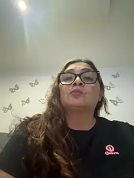 Snapshot of AntonellaAlondra4 chatting on June 2026 11:18:02 PM AntonellaAlondra4 online show from June 2026 11:18:02 PM