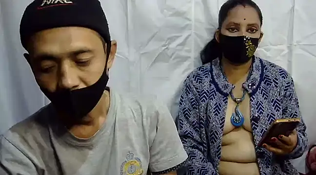 Snapshot of Pramila_Manish chatting on December 2024 02:54:02 PM Pramila Manish online show from December 2024 02:54:02 PM