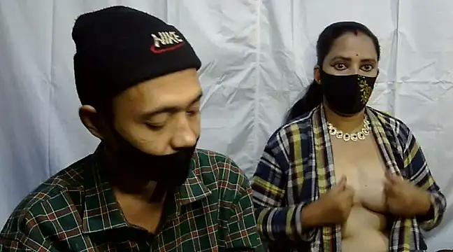 Snapshot of Pramila_Manish chatting on December 2024 05:48:01 PM Pramila Manish online show from December 2024 05:48:01 PM