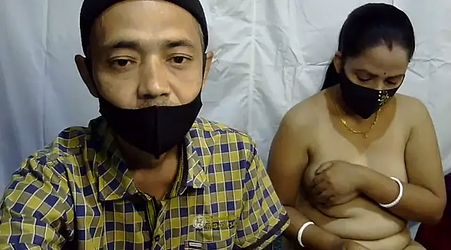 Snapshot of Pramila_Manish chatting on December 2024 01:39:02 PM Pramila Manish online show from December 2024 01:39:02 PM