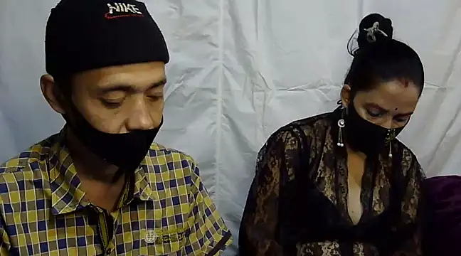 Snapshot of Pramila_Manish chatting on December 2024 12:12:02 PM Pramila Manish online show from December 2024 12:12:02 PM