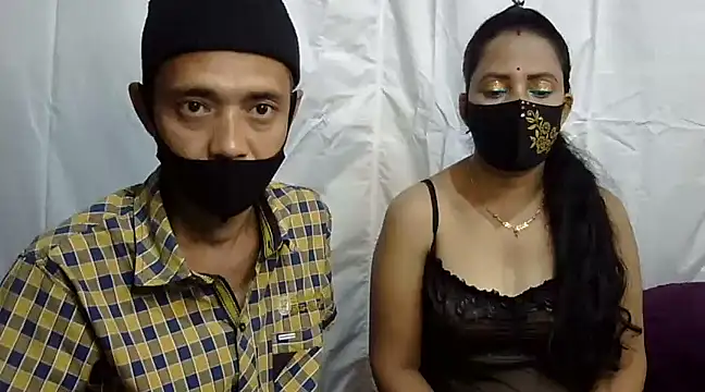 Snapshot of Pramila_Manish chatting on December 2024 01:17:02 PM Pramila Manish online show from December 2024 01:17:02 PM