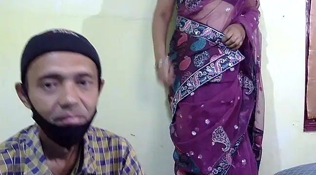 Snapshot of Pramila_Manish chatting on February 2025 04:10:02 PM Pramila Manish online show from February 2025 04:10:02 PM