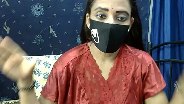 Snapshot of Pramila_Manish chatting on June 2026 10:06:02 AM Pramila Manish online show from June 2026 10:06:02 AM