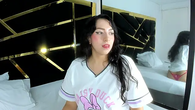 Snapshot of AlondraMendez chatting on March 2025 07:58:02 AM AlondraMendez online show from March 2025 07:58:02 AM
