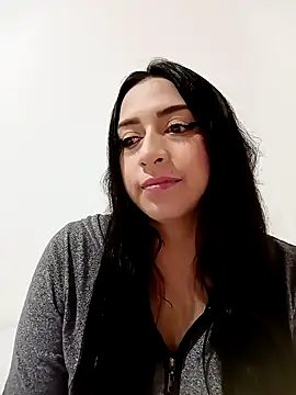 Snapshot of AlondraMendez chatting on September 2025 10:12:01 PM AlondraMendez online show from September 2025 10:12:01 PM
