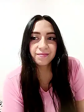 Snapshot of AlondraMendez chatting on October 2025 08:34:02 AM AlondraMendez online show from October 2025 08:34:02 AM