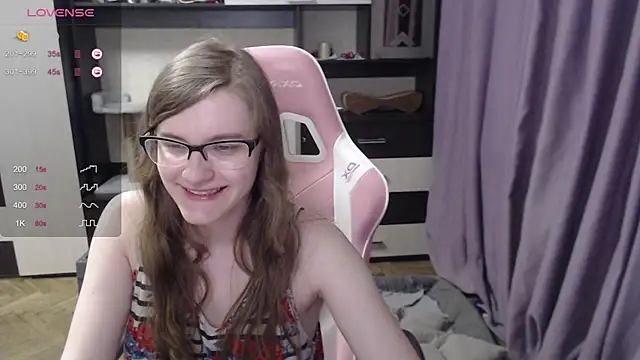 Snapshot of Tomato_Tease chatting on March 2025 08:54:01 PM Tomato Tease online show from March 2025 08:54:01 PM