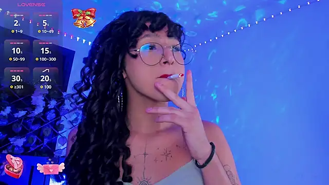 Snapshot of Heka_Prudence chatting on January 2025 04:10:02 AM Heka Prudence online show from January 2025 04:10:02 AM