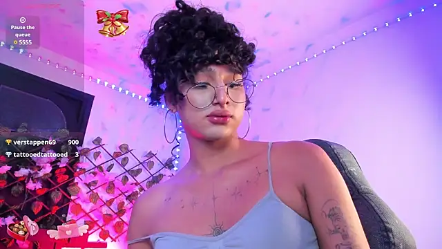 Snapshot of Heka_Prudence chatting on February 2025 08:11:01 AM Heka Prudence online show from February 2025 08:11:01 AM