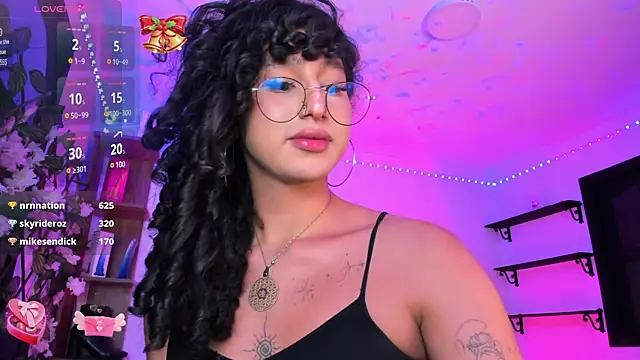 Snapshot of Heka_Prudence chatting on February 2025 07:24:02 AM Heka Prudence online show from February 2025 07:24:02 AM