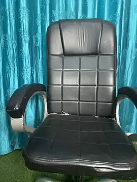 Snapshot of poision51 chatting on February 2025 05:21:02 PM poision51 online show from February 2025 05:21:02 PM