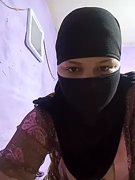 Sirinsx online show from February 2025 08:41:01 PM