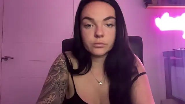 yorkshiregal online show from March 2025 06:11:02 AM