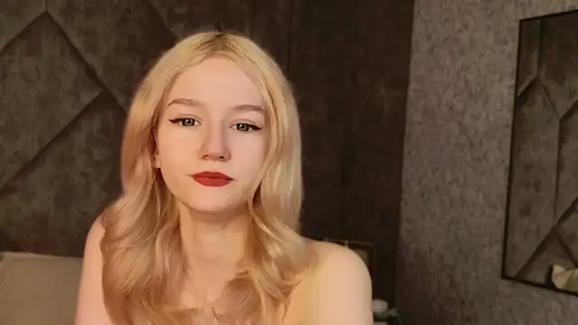 NaomiLoys online show from February 2026 10:49:02 AM