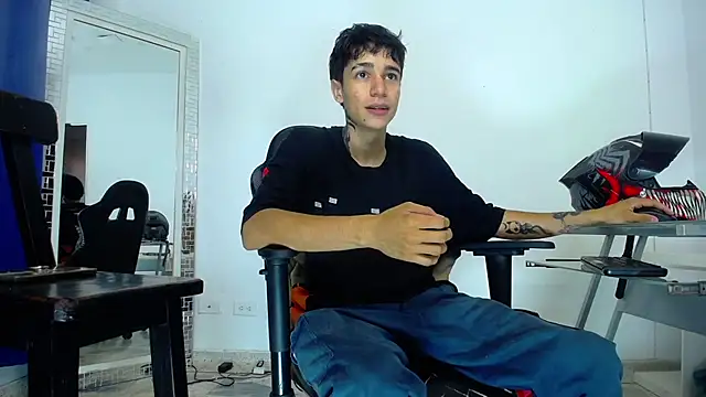 Zacktk7 online show from January 2025 09:23:02 PM