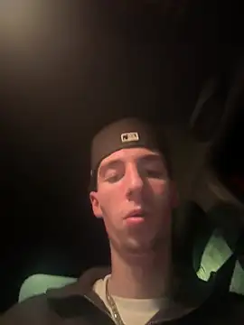 Snapshot of MikesWood21 chatting on January 2025 12:50:01 AM MikesWood21 online show from January 2025 12:50:01 AM