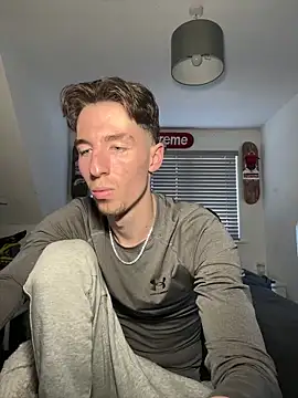 Snapshot of MikesWood21 chatting on March 2025 02:26:02 PM MikesWood21 online show from March 2025 02:26:02 PM