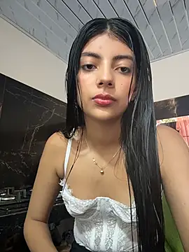 Snapshot of Baby_Niels chatting on November 2025 04:40:02 PM Baby Niels online show from November 2025 04:40:02 PM