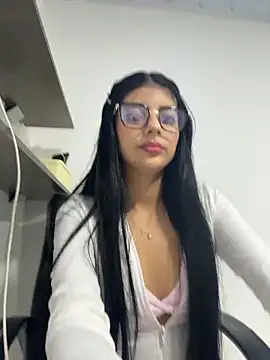 Snapshot of Baby_Niels chatting on November 2025 08:54:02 PM Baby Niels online show from November 2025 08:54:02 PM