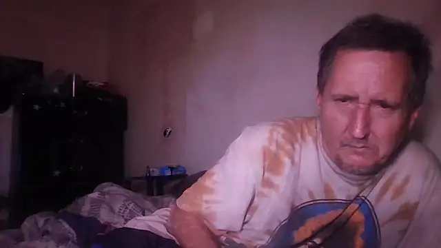 Snapshot of George48 chatting on November 2025 05:39:02 AM George48 online show from November 2025 05:39:02 AM