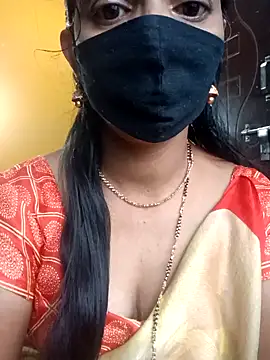 Snapshot of sweet-mahi chatting on December 2024 02:20:02 AM sweet-mahi online show from December 2024 02:20:02 AM